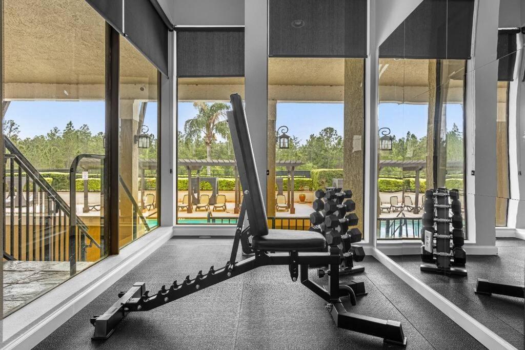 Vibrant 4Br Family Townhome 1 Mile From Disney World And Disney Springs オーランド エクステリア 写真